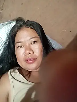 lickmepussy21 online show from April 16, 7:14 pm