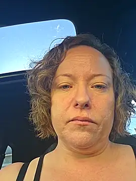 julimonroe online show from June 1, 1:13 pm