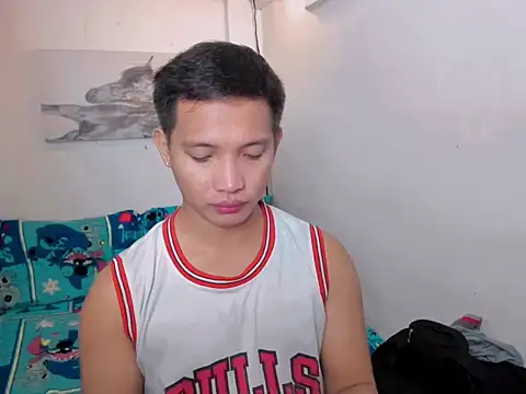 xSebastian19 online show from December 16, 9:09 pm