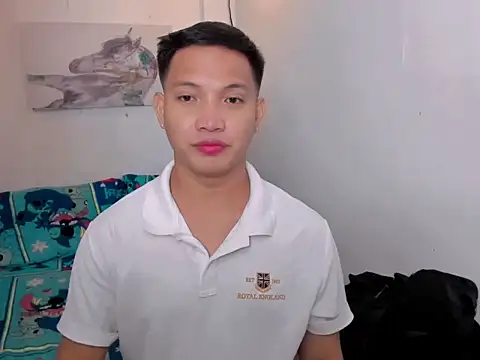 xSebastian19 online show from December 18, 9:43 pm