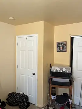 Snapshot of spoilbadkittynow chatting on March 16, 4:55 pm spoilbadkittynow online show from March 16, 4:55 pm