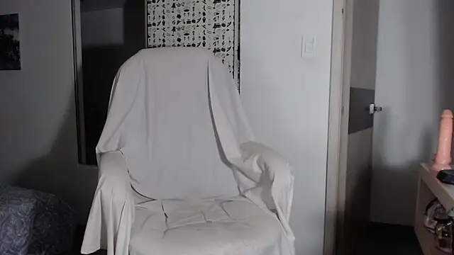 Snapshot of DanielaDuff chatting on February 7, 3:19 pm DanielaDuff online show from February 7, 3:19 pm