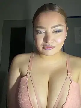 Snapshot of EmiliaPetrova chatting on February 19, 10:20 pm EmiliaPetrova online show from February 19, 10:20 pm