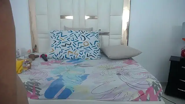 Snapshot of ambercordoba chatting on February 28, 7:14 pm ambercordoba online show from February 28, 7:14 pm