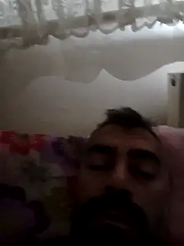 Snapshot of kevgir08 chatting on June 21, 3:20 am kevgir08 online show from June 21, 3:20 am