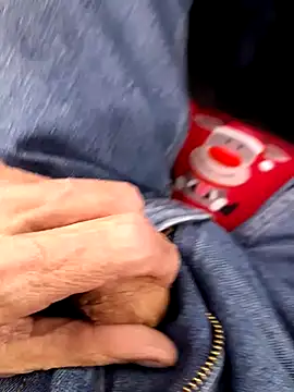 Snapshot of feet_toes chatting on February 18, 12:49 pm feet toes online show from February 18, 12:49 pm