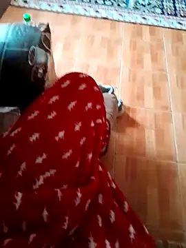 Snapshot of feet_toes chatting on March 17, 6:07 am feet toes online show from March 17, 6:07 am