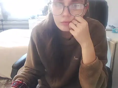 Laco-cO online show from February 4, 10:54 am