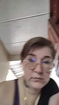 HunnyyLove online show from October 27, 4:44 pm