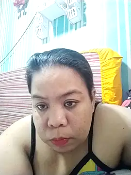 Snapshot of xxsweetshybabe chatting on September 24, 4:27 am xxsweetshybabe online show from September 24, 4:27 am