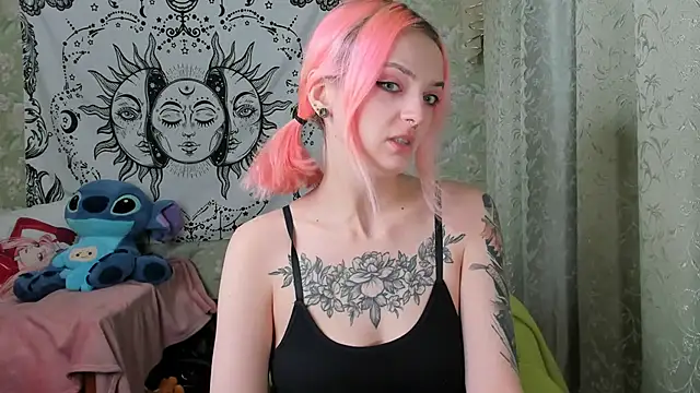 Cutie Adelia online show from December 7, 11:51 am