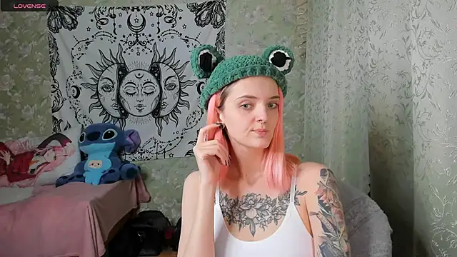 Cutie Adelia online show from January 7, 4:05 pm