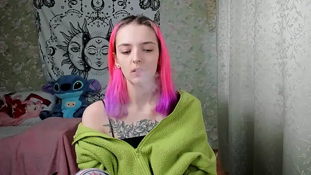 Cutie Adelia online show from February 27, 10:48 am