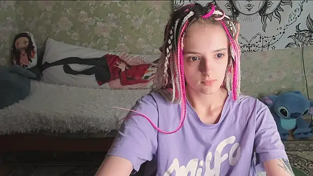 Cutie Adelia online show from July 3, 6:31 am
