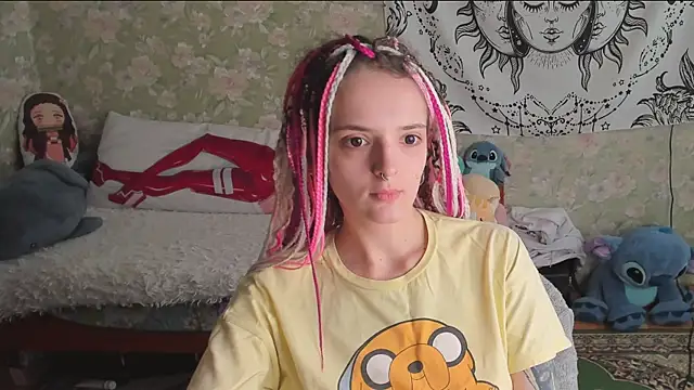 Cutie Adelia online show from July 11, 8:50 am