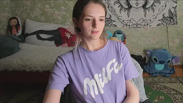 Cutie Adelia online show from July 20, 10:39 am