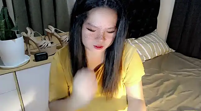 Snapshot of UrFuckingSweet_Angelxxx chatting on February 2, 4:54 pm UrFuckingSweet Angelxxx online show from February 2, 4:54 pm