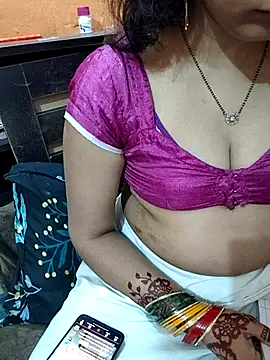 Diya 143 online show from April 10, 7:18 pm