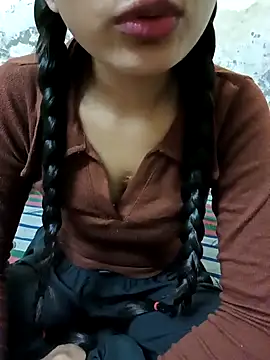 Nupur 69 online show from March 4, 7:43 pm