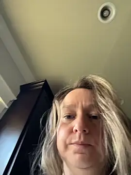 Vivian MayXxX online show from November 29, 1:36 pm