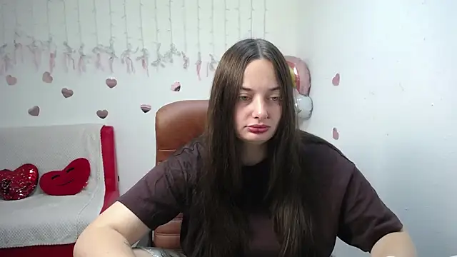 MilanaPrice online show from September 18, 6:15 am