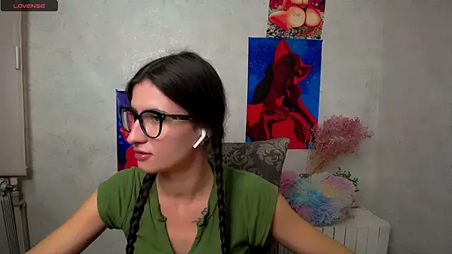 MaryEm976 online show from October 22, 7:52 am