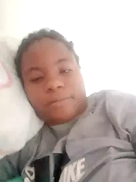 bigtitssxx online show from October 10, 7:46 pm