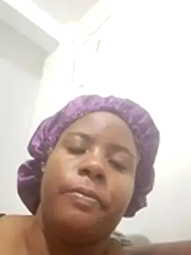 Snapshot of bigtitssxx chatting on July 31, 5:51 am bigtitssxx online show from July 31, 5:51 am