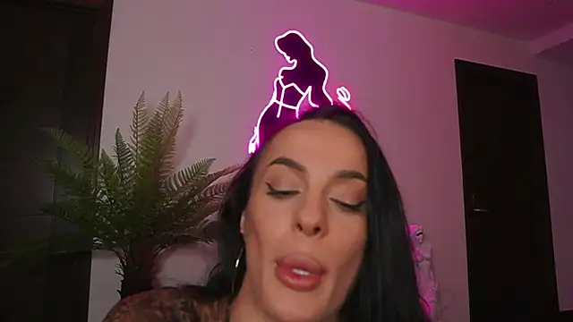 Katyerave online show from April 22, 8:10 pm