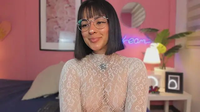 SoySaraa online show from February 5, 6:18 am