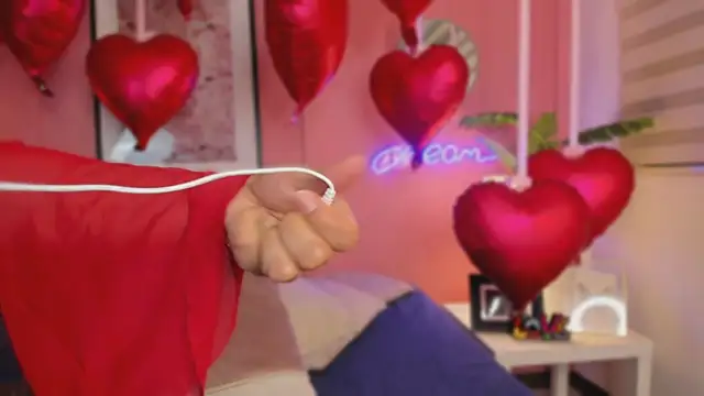 SoySaraa online show from February 14, 6:21 am