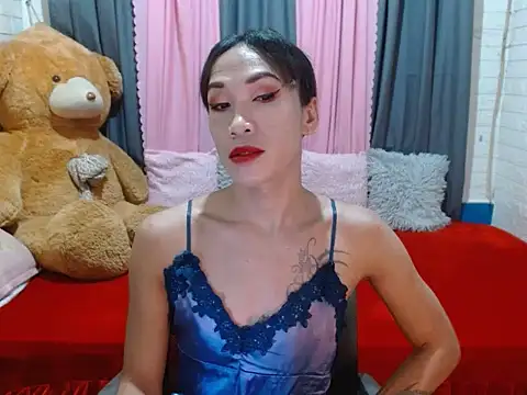 Snapshot of xxSexyBitch69xx chatting on June 16, 10:29 am xxSexyBitch69xx online show from June 16, 10:29 am