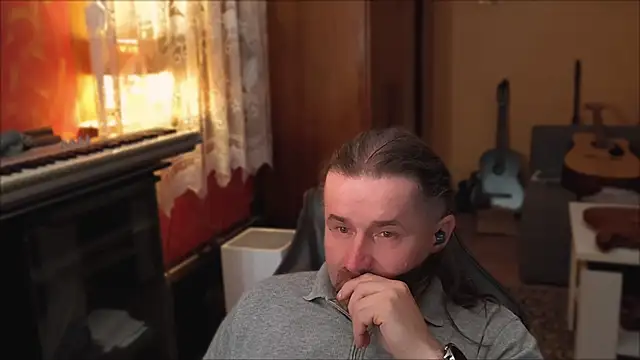 Mosiadz1975 online show from February 28, 1:37 am