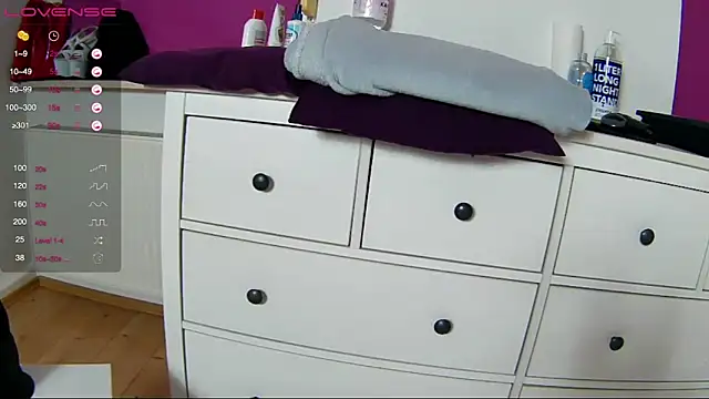 Latina daily online show from April 19, 6:10 pm