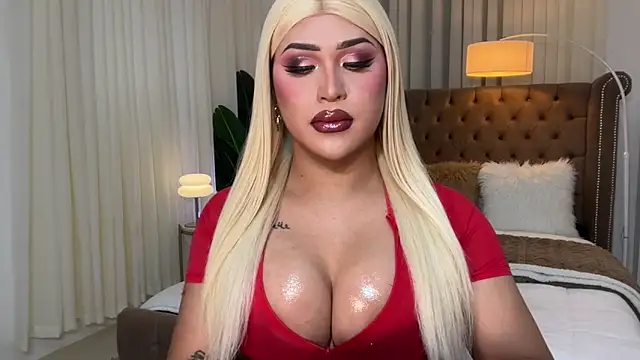 Your Majesty Tyra online show from March 6, 3:13 am