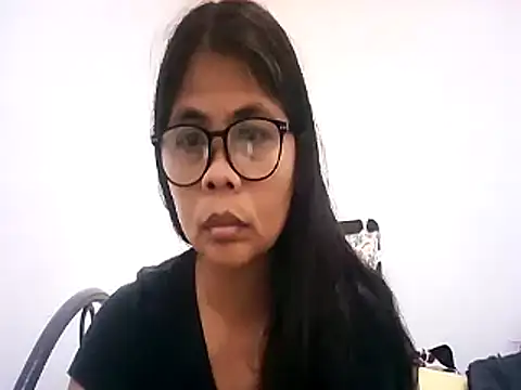 pinay milfxx online show from June 3, 1:25 pm