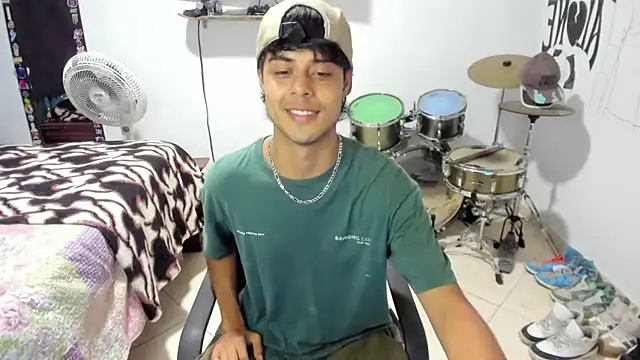 Zack falcon online show from November 4, 2:54 am