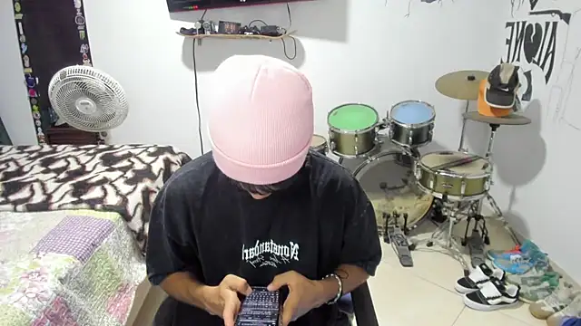 Zack falcon online show from December 3, 4:09 am