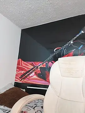 Hana    online show from April 18, 9:48 pm