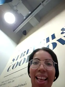 SheenaBrooke online show from March 20, 7:24 am