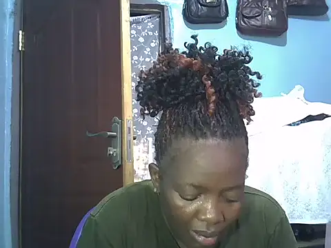 Ebonyceline online show from April 28, 8:41 am