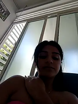 AnnRosse18 online show from January 12, 8:36 pm