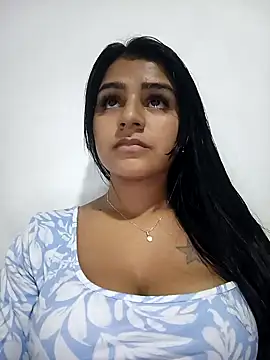 AnnRosse18 online show from January 17, 2:39 pm