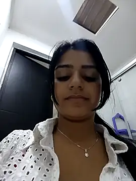 AnnRosse18 online show from January 29, 6:07 pm