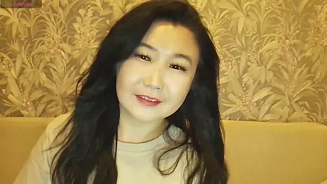 Snapshot of Bet_Lu chatting on July 15, 3:17 pm Bet Lu online show from July 15, 3:17 pm
