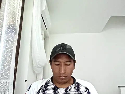 PepeCharlie27 online show from July 8, 7:35 am