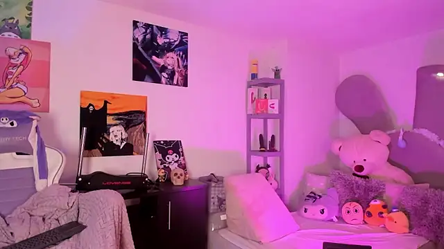 Snapshot of lolaaa_bunny1 chatting on February 1, 5:39 am lolaaa bunny1 online show from February 1, 5:39 am