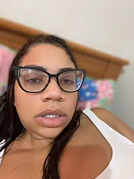 Snapshot of morenadabuceta chatting on June 15, 12:18 pm morenadabuceta online show from June 15, 12:18 pm