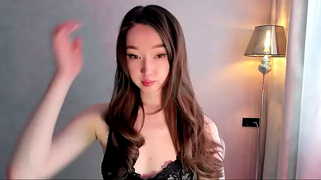 Snapshot of _luna_022 chatting on March 22, 6:17 am luna 022 online show from March 22, 6:17 am