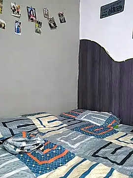 Snapshot of Little_Naughty_Nicole chatting on April 15, 5:36 am Little Naughty Nicole online show from April 15, 5:36 am